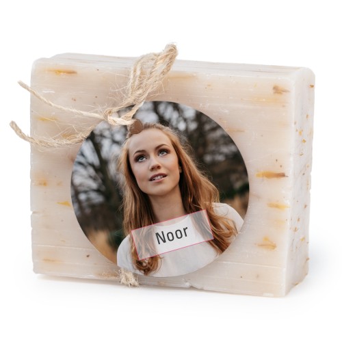 ColoredFrameWhiteFill