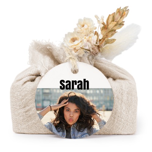 Lot de 6 savons avec emballage en coton beige et étiquettes rondes