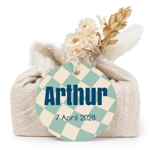 Seifen in beigefarbenem Tetra Pak mit rundem Etikett (6er-Set)