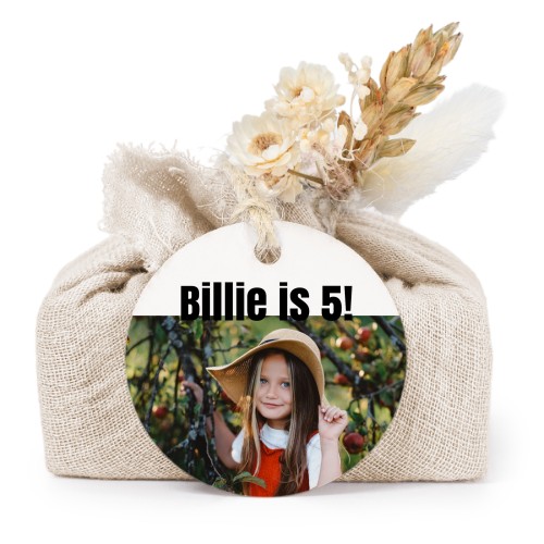 Tvålar i beige tygförpackningar med rund etikett (6 st)