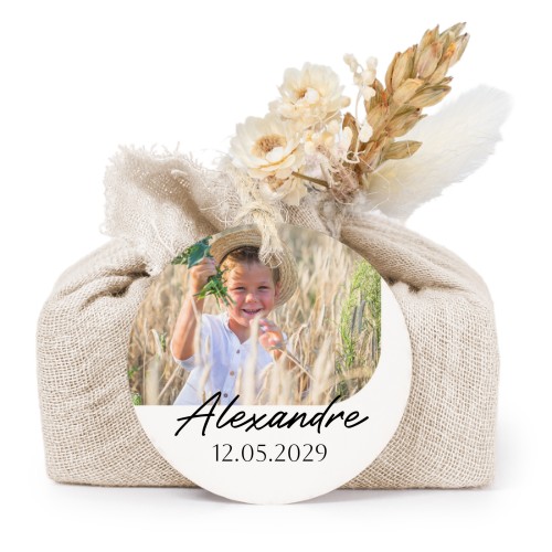 Lot de 6 savons avec emballage en coton beige et étiquettes rondes