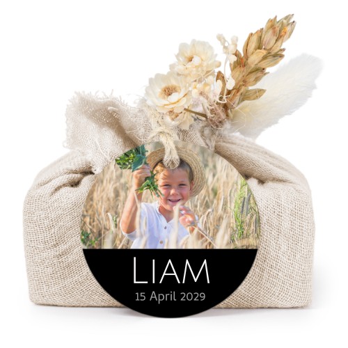 Seifen in beigefarbenem Tetra Pak mit rundem Etikett (6er-Set)