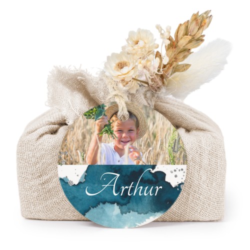 Såper i beige stoffinnpakninger med rundt merke (sett à 6)