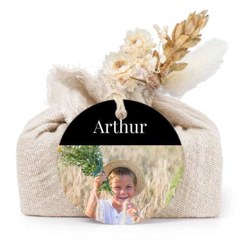 Seifen in beigefarbenem Tetra Pak mit rundem Etikett (6er-Set)