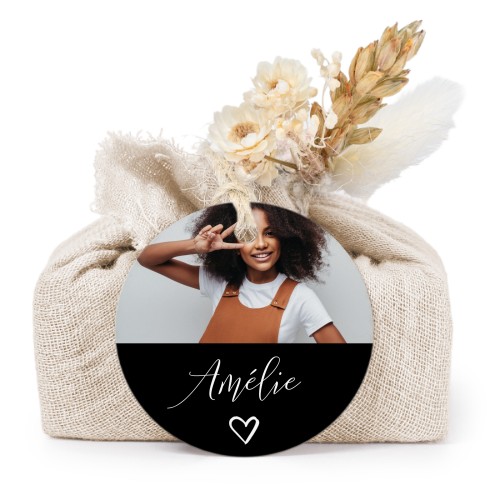 Lot de 6 savons avec emballage en coton beige et étiquettes rondes