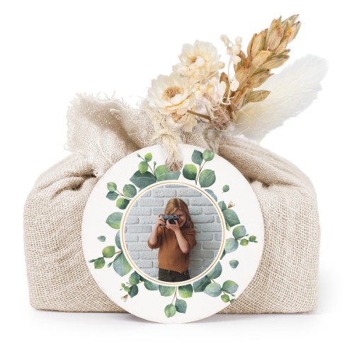 Seifen in beigefarbenem Tetra Pak mit rundem Etikett (6er-Set)