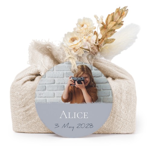 Lot de 6 savons avec emballage en coton beige et étiquettes rondes Lot de 6 savons avec emballage en coton beige et étiquettes rondes