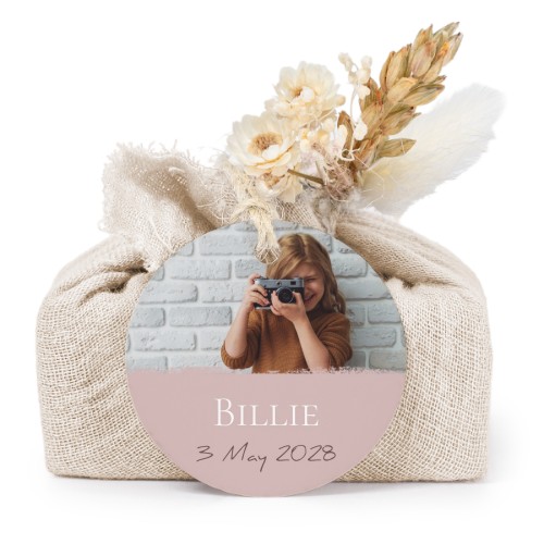 Tvålar i beige tygförpackningar med rund etikett (6 st)