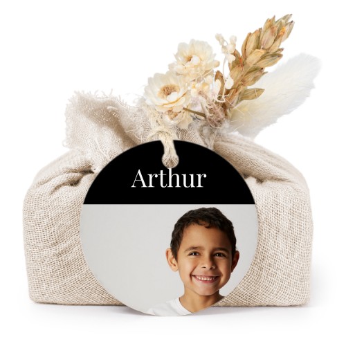 Lot de 6 savons avec emballage en coton beige et étiquettes rondes