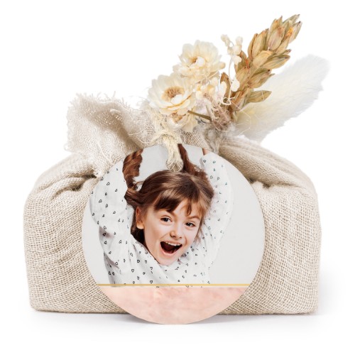 Lot de 6 savons avec emballage en coton beige et étiquettes rondes