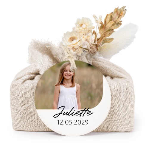 Lot de 6 savons avec emballage en coton beige et étiquettes rondes