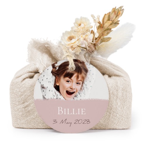 Lot de 6 savons avec emballage en coton beige et étiquettes rondes Lot de 6 savons avec emballage en coton beige et étiquettes rondes