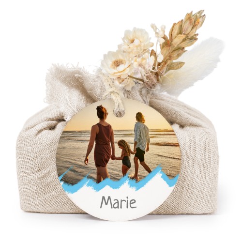 Seifen in beigefarbenem Tetra Pak mit rundem Etikett (6er-Set) Seifen in beigefarbenem Tetra Pak mit rundem Etikett (6er-Set)