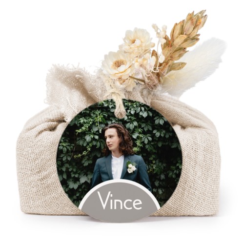 Beige cotton wrapped soaps with round label (6 pcs)