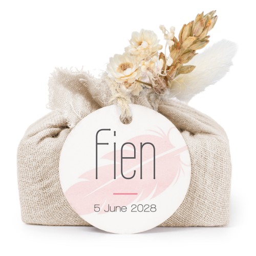 Lot de 6 savons avec emballage en coton beige et étiquettes rondes