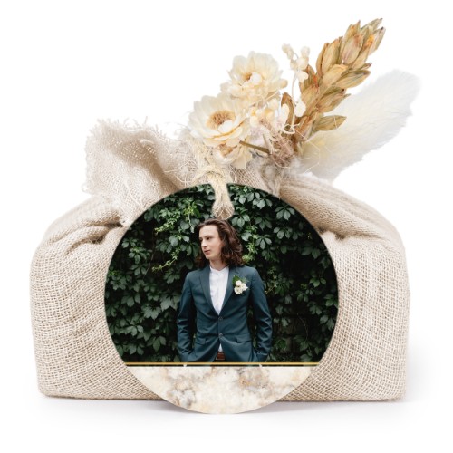 Sæber i beige stofindpakninger med rundt mærke (sæt á 6) Sæber i beige stofindpakninger med rundt mærke (sæt á 6)