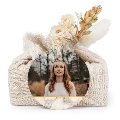 Beige cotton wrapped soaps with round label (6 pcs)