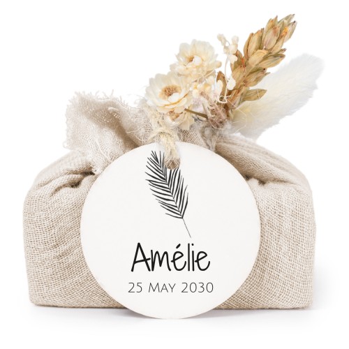 Lot de 6 savons avec emballage en coton beige et étiquettes rondes