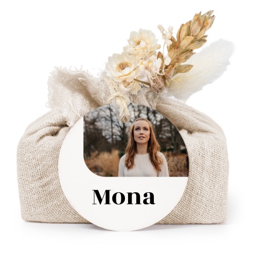 Lot de 6 savons avec emballage en coton beige et étiquettes rondes