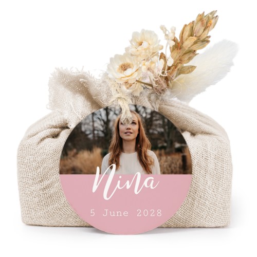 Lot de 6 savons avec emballage en coton beige et étiquettes rondes