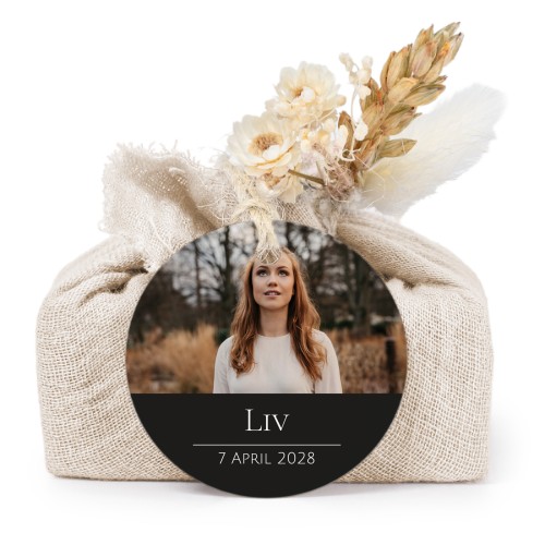 Seifen in beigefarbenem Tetra Pak mit rundem Etikett (6er-Set) Seifen in beigefarbenem Tetra Pak mit rundem Etikett (6er-Set)