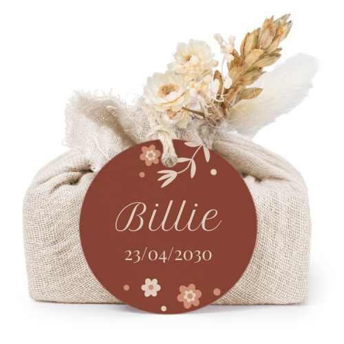 Såper i beige stoffinnpakninger med rundt merke (sett à 6)