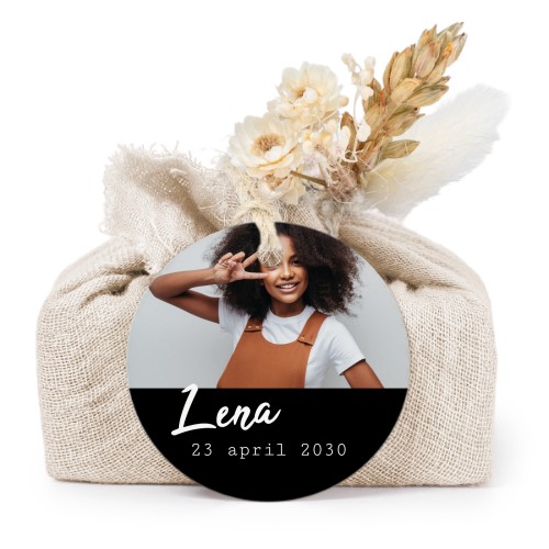 Lot de 6 savons avec emballage en coton beige et étiquettes rondes