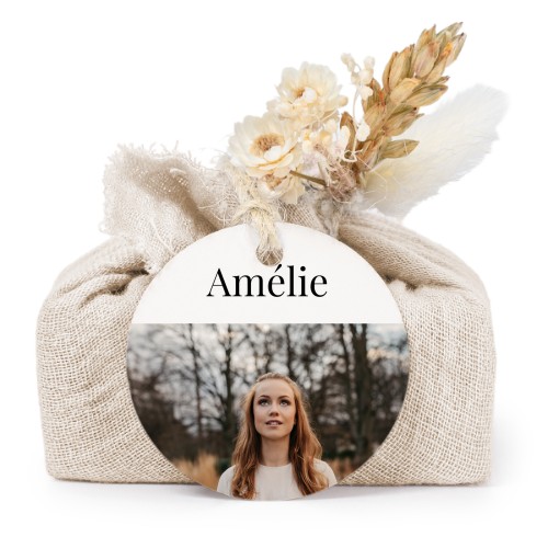 Tvålar i beige tygförpackningar med rund etikett (6 st)