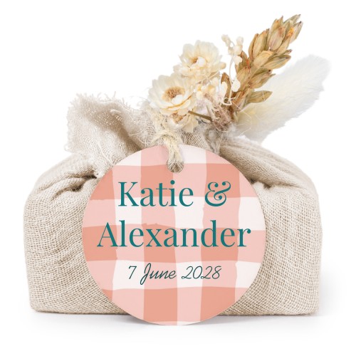 Såper i beige stoffinnpakninger med rundt merke (sett à 6)