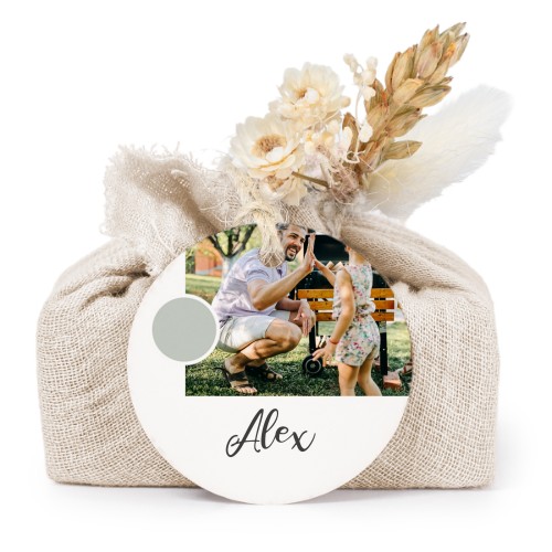 Lot de 6 savons avec emballage en coton beige et étiquettes rondes