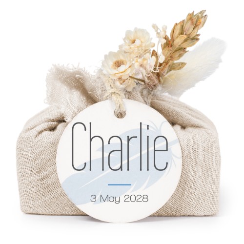 Seifen in beigefarbenem Tetra Pak mit rundem Etikett (6er-Set) Seifen in beigefarbenem Tetra Pak mit rundem Etikett (6er-Set)