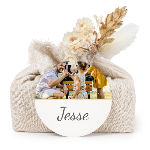 Lot de 6 savons avec emballage en coton beige et étiquettes rondes