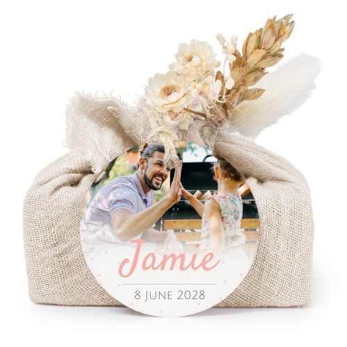 Lot de 6 savons avec emballage en coton beige et étiquettes rondes