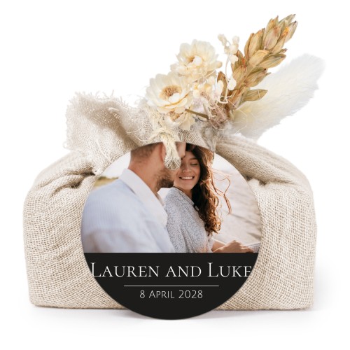 Beige cotton wrapped soaps with round label (6 pcs)