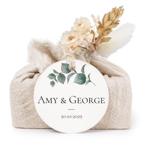 Tvålar i beige tygförpackningar med rund etikett (6 st)