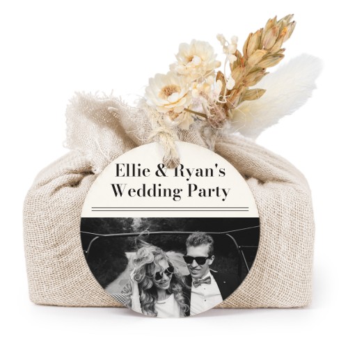 Beige cotton wrapped soaps with round label (6 pcs)