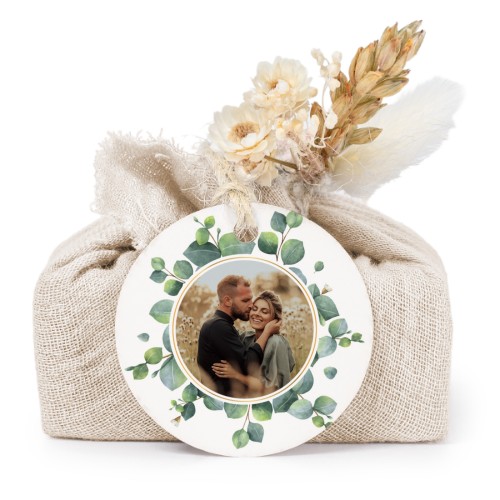 Beige cotton wrapped soaps with round label (6 pcs)