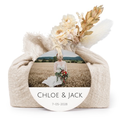 Beige cotton wrapped soaps with round label (6 pcs)