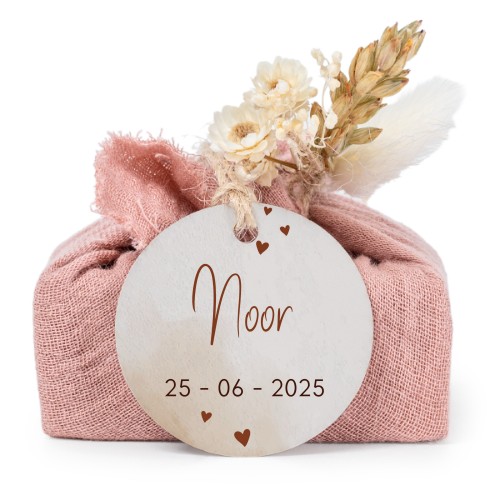 Pink cotton wrapped soaps with round label (6 pcs)