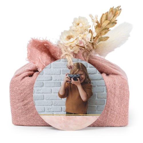 Pink cotton wrapped soaps with round label (6 pcs)