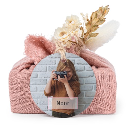 Pink cotton wrapped soaps with round label (6 pcs)