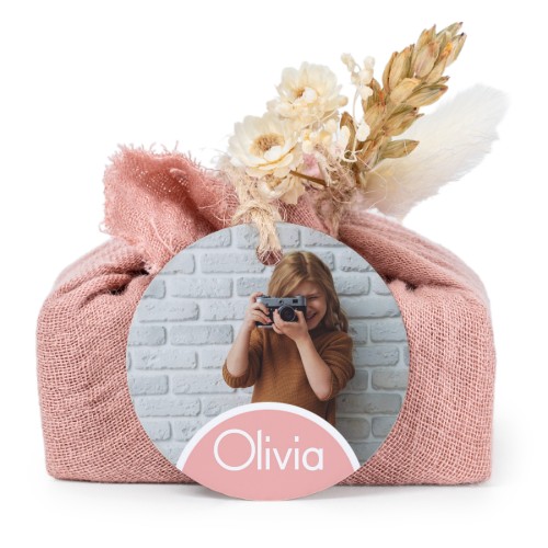 Såper i rosa stoffinnpakninger med rundt merke (sett à 6)