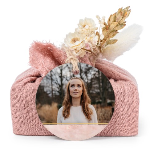 Pink cotton wrapped soaps with round label (6 pcs) Pink cotton wrapped soaps with round label (6 pcs)