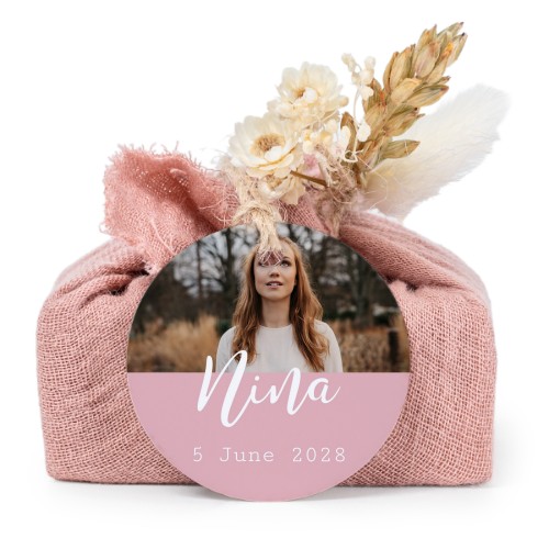 Lot de 6 savons avec emballage en coton rose et étiquettes rondes