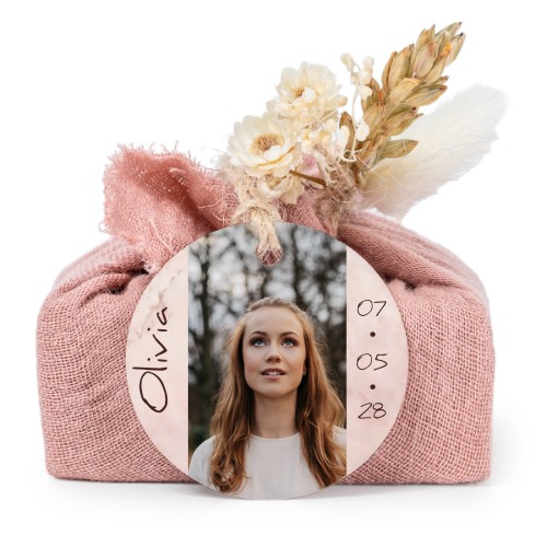 Lot de 6 savons avec emballage en coton rose et étiquettes rondes Lot de 6 savons avec emballage en coton rose et étiquettes rondes