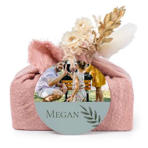 Pink cotton wrapped soaps with round label (6 pcs)