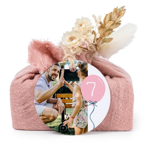 Såper i rosa stoffinnpakninger med rundt merke (sett à 6)