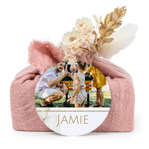 Tvålar i rosa tygförpackningar med rund etikett (6 st)