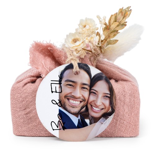 Såper i rosa stoffinnpakninger med rundt merke (sett à 6)