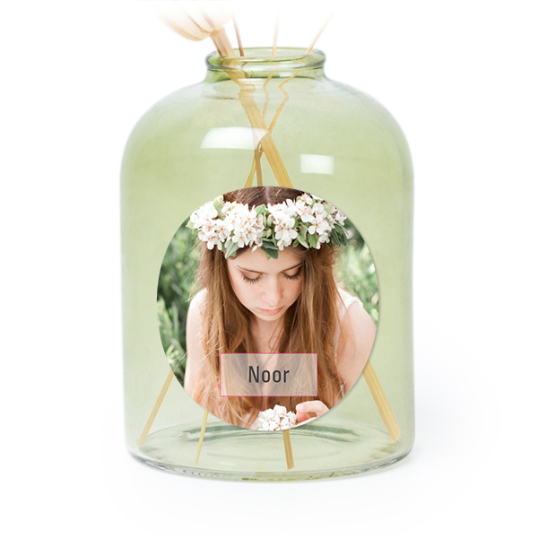 ColoredFrameWhiteFill ColoredFrameWhiteFill